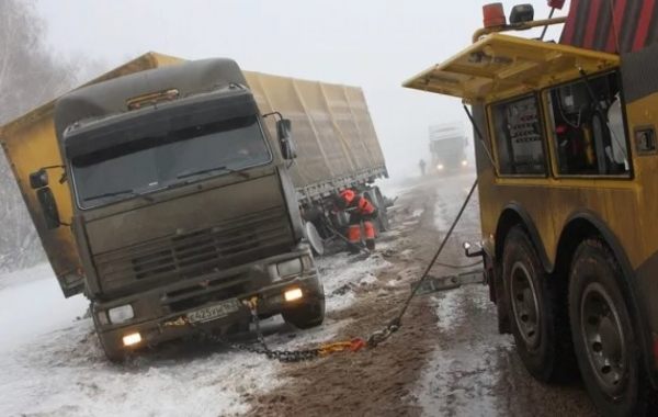 Буксировка техники и транспорта - эвакуация автомобилей - Курган, цены, предложения специалистов