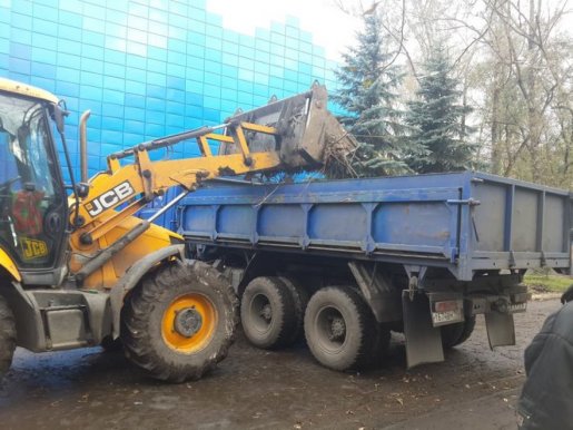 Поиск техники для вывоза и уборки строительного мусора стоимость услуг и где заказать - Шадринск
